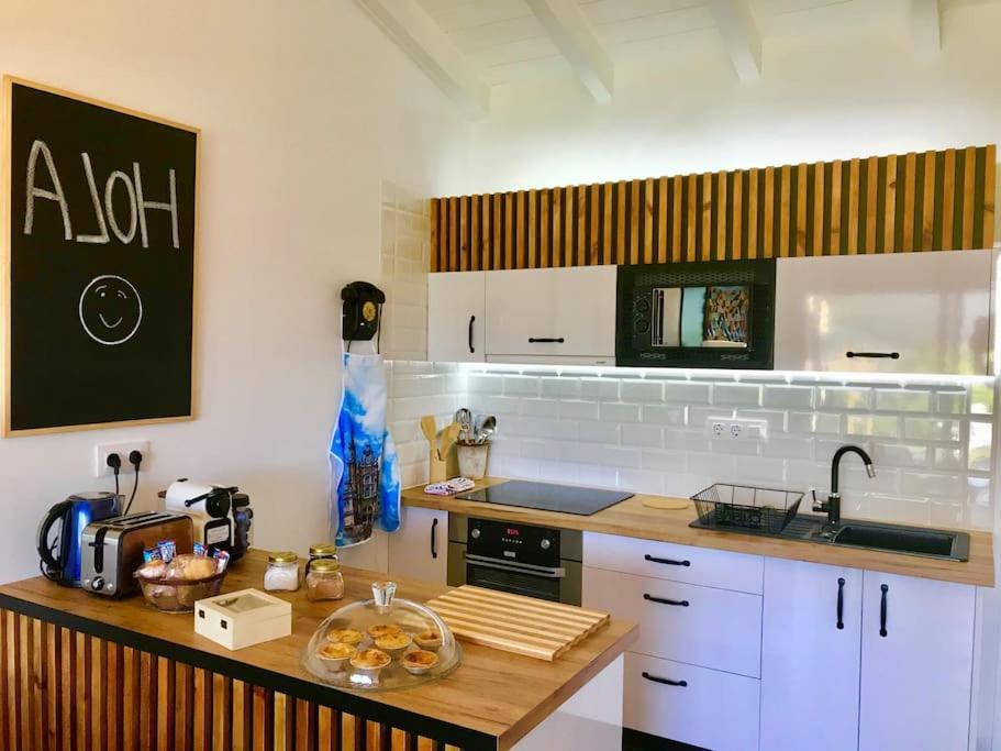 Casa Nueva En Vigo Rural Mos Con Jacuzzi Y Chimenea Para Escapada Romantica Ποντεβέντρα Εξωτερικό φωτογραφία
