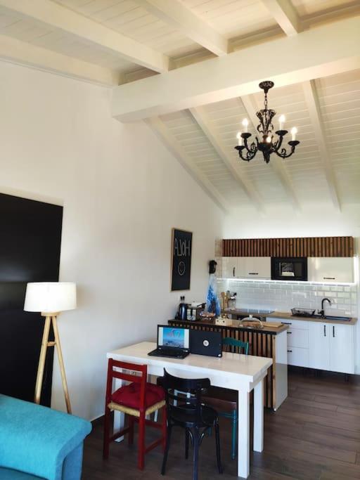 Casa Nueva En Vigo Rural Mos Con Jacuzzi Y Chimenea Para Escapada Romantica Ποντεβέντρα Εξωτερικό φωτογραφία