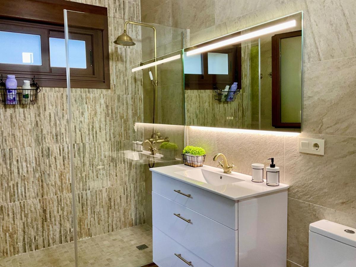 Casa Nueva En Vigo Rural Mos Con Jacuzzi Y Chimenea Para Escapada Romantica Ποντεβέντρα Εξωτερικό φωτογραφία